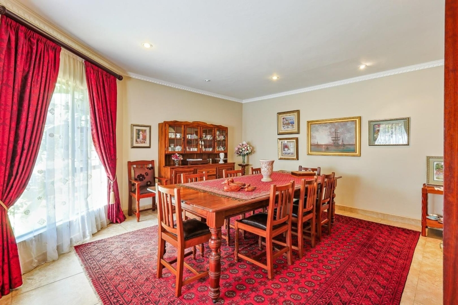 4 Bedroom Property for Sale in Wapadrand Gauteng