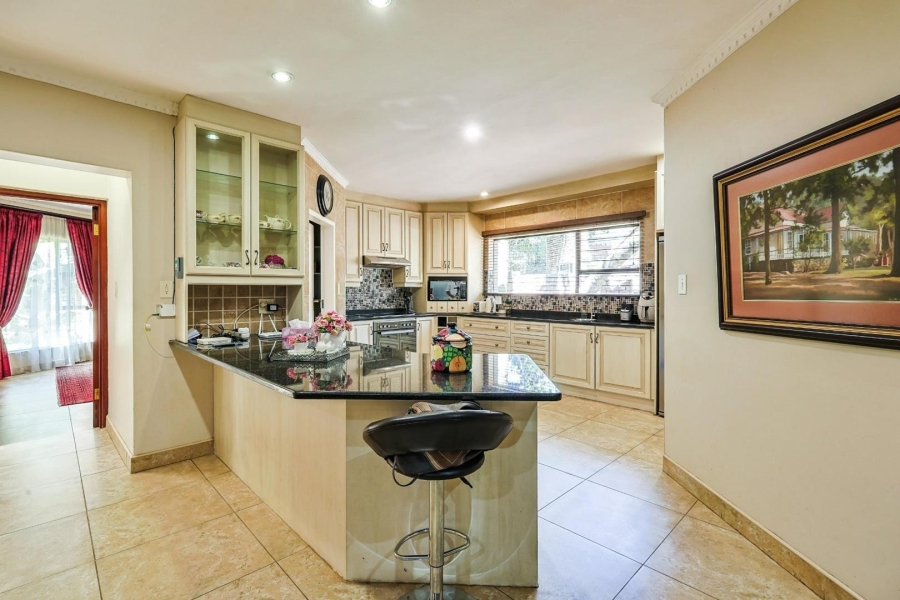 4 Bedroom Property for Sale in Wapadrand Gauteng