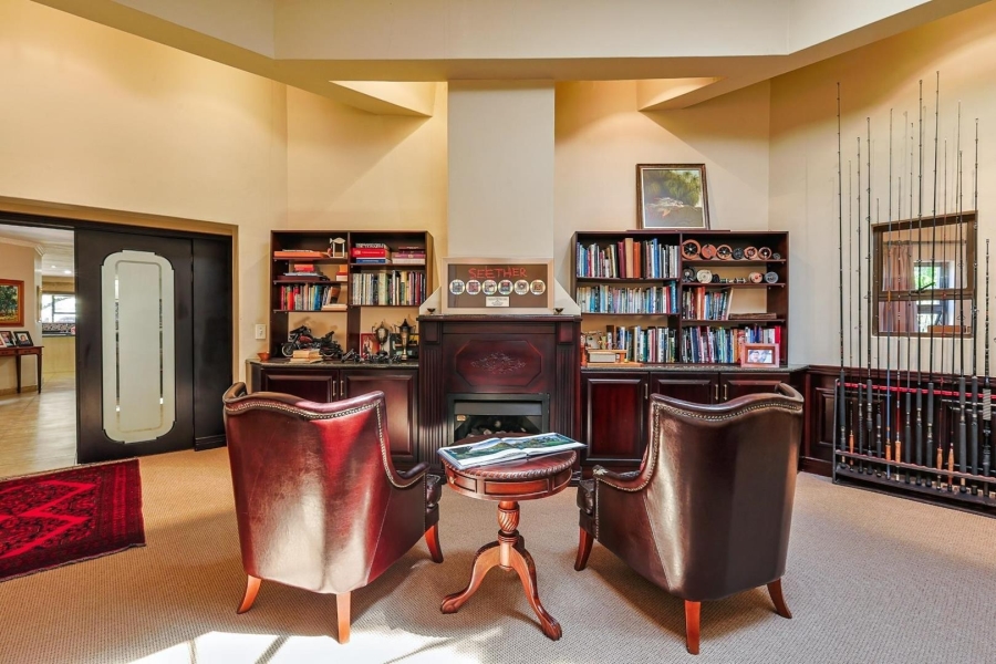 4 Bedroom Property for Sale in Wapadrand Gauteng