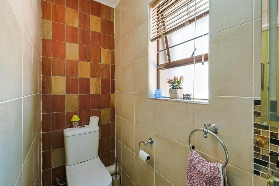 4 Bedroom Property for Sale in Wapadrand Gauteng