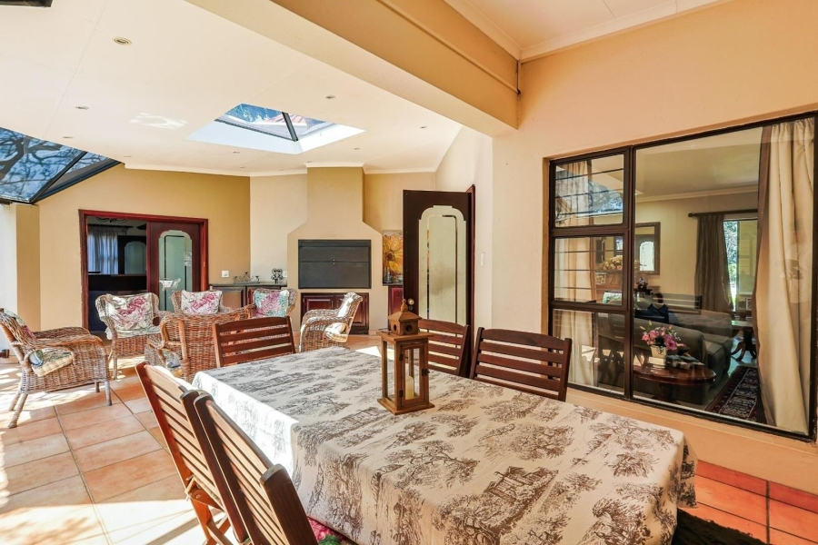 4 Bedroom Property for Sale in Wapadrand Gauteng