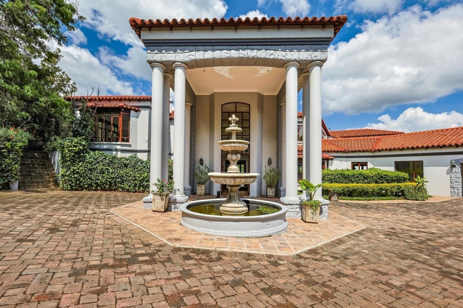 5 Bedroom Property for Sale in Mooikloof Equestrian Estate Gauteng