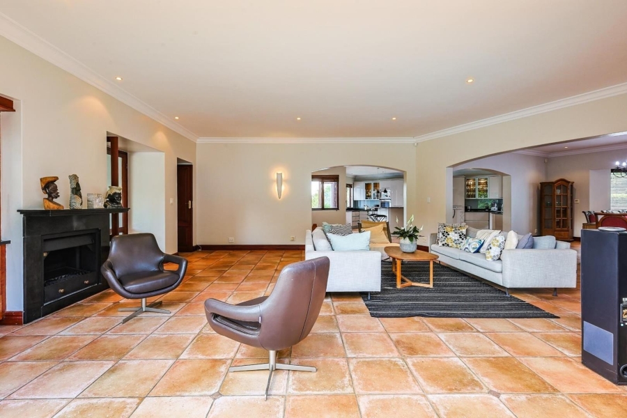 5 Bedroom Property for Sale in Mooikloof Equestrian Estate Gauteng