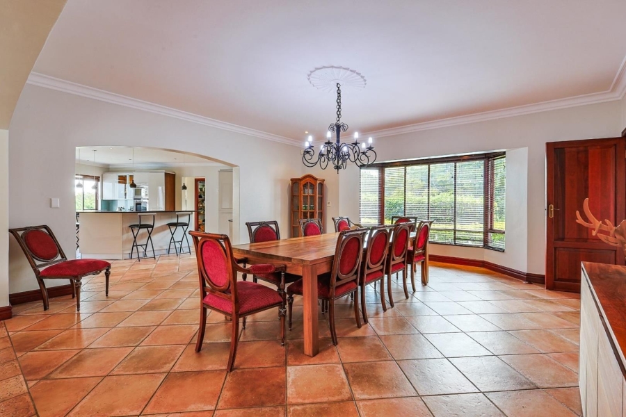 5 Bedroom Property for Sale in Mooikloof Equestrian Estate Gauteng