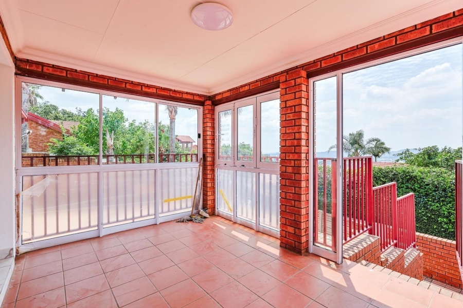 To Let 3 Bedroom Property for Rent in Waterkloof Park Gauteng