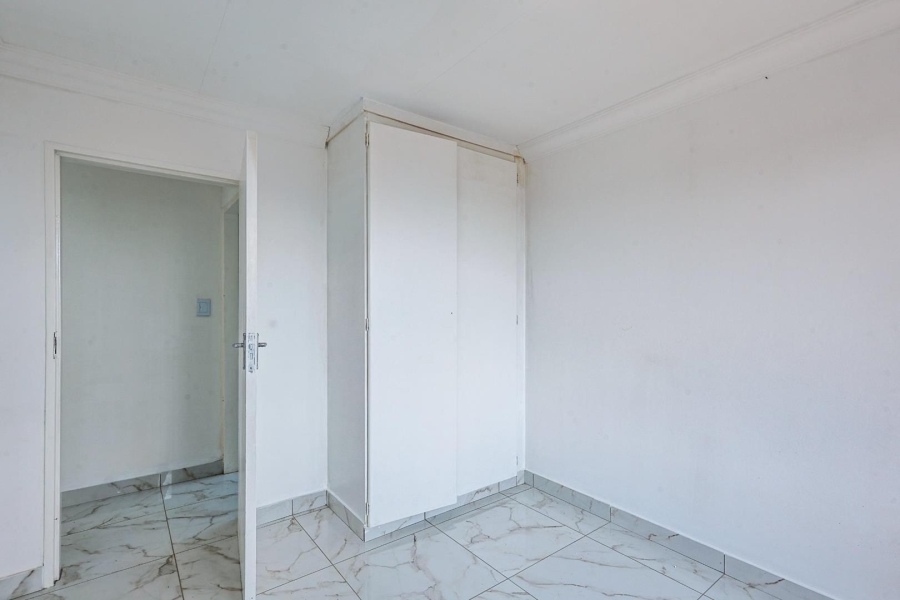 To Let 3 Bedroom Property for Rent in Waterkloof Park Gauteng