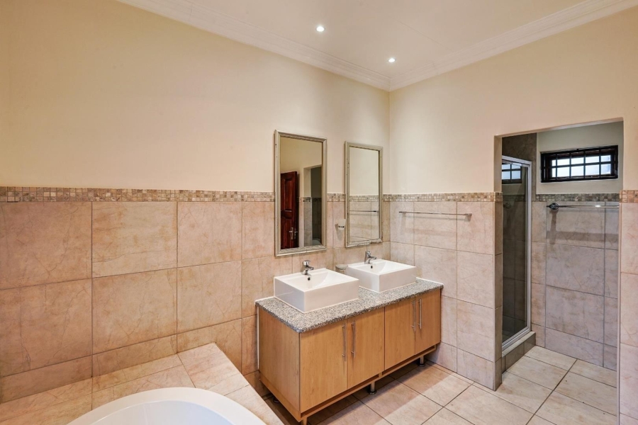 4 Bedroom Property for Sale in Menlo Park Gauteng