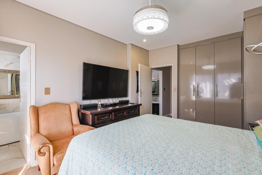 3 Bedroom Property for Sale in Equestria Gauteng