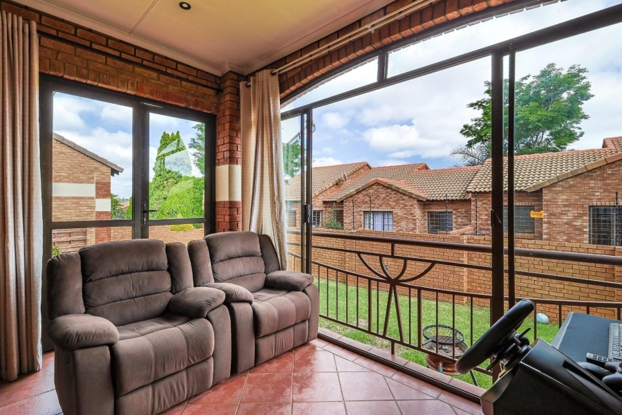 3 Bedroom Property for Sale in Mooikloof Ridge Gauteng