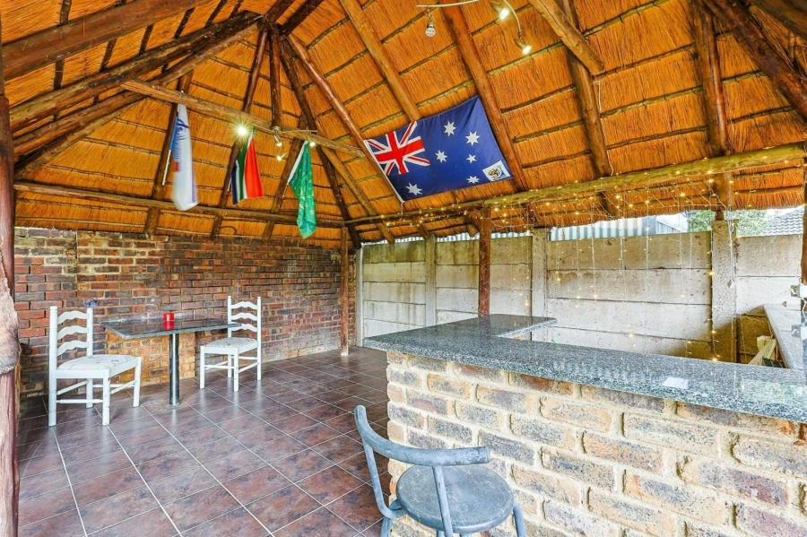 3 Bedroom Property for Sale in Rooihuiskraal Gauteng