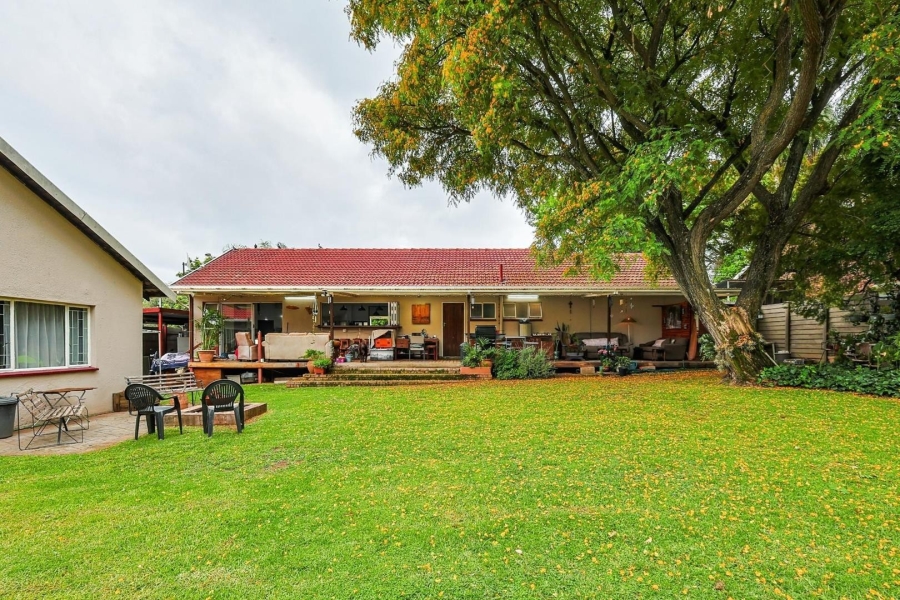 3 Bedroom Property for Sale in Rooihuiskraal Gauteng