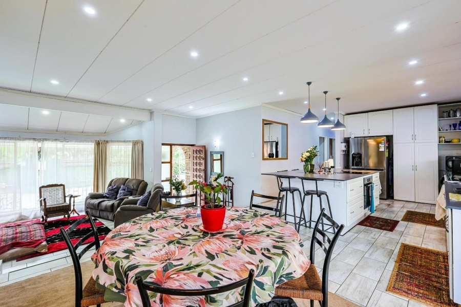 3 Bedroom Property for Sale in Rooihuiskraal Gauteng