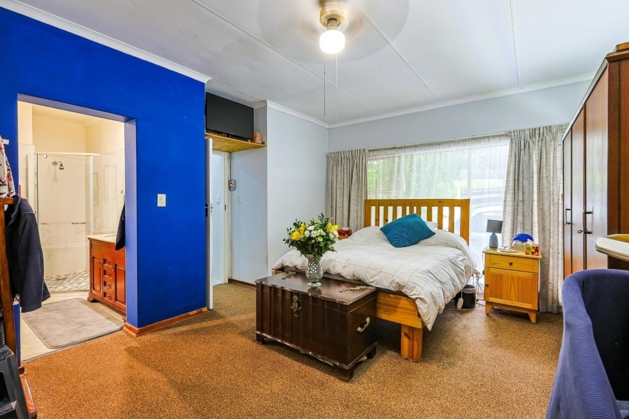 3 Bedroom Property for Sale in Rooihuiskraal Gauteng