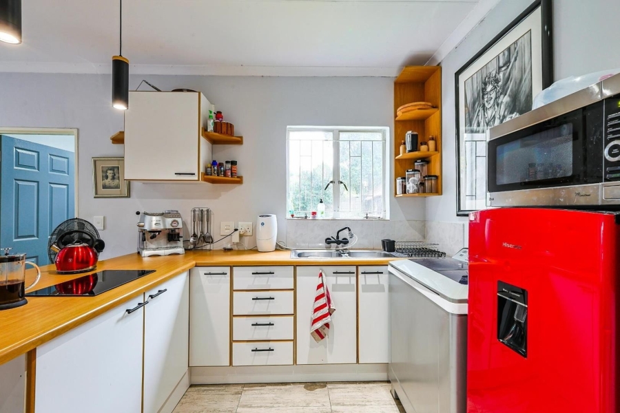 3 Bedroom Property for Sale in Rooihuiskraal Gauteng