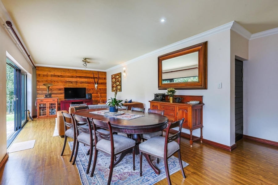 5 Bedroom Property for Sale in Zwavelkloof Gauteng