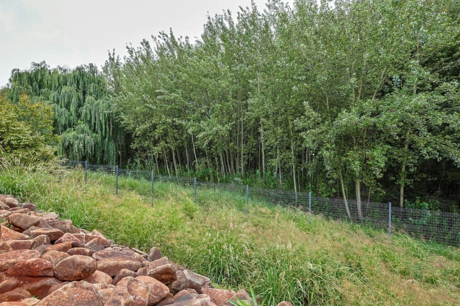 5 Bedroom Property for Sale in Zwavelkloof Gauteng