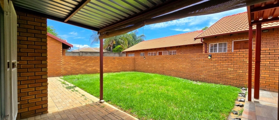 3 Bedroom Property for Sale in Equestria Gauteng