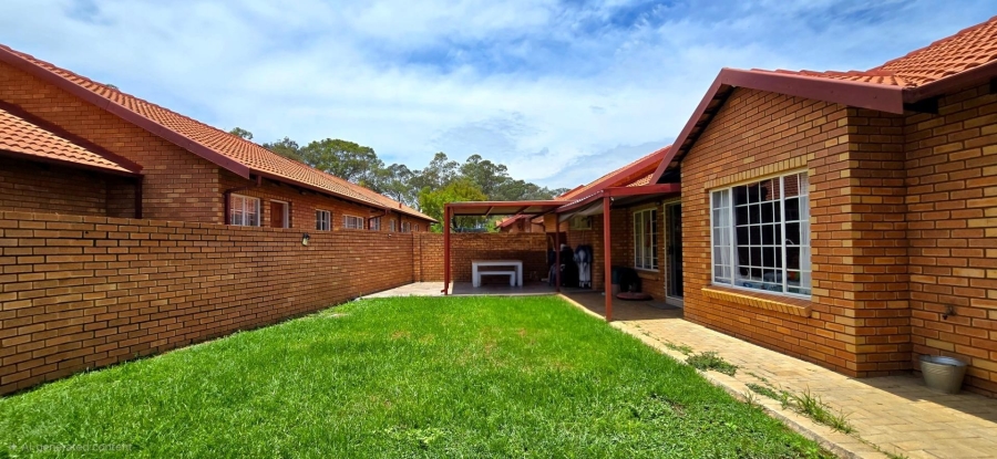 3 Bedroom Property for Sale in Equestria Gauteng