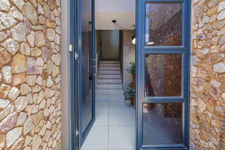 3 Bedroom Property for Sale in Waterkloof Ridge Gauteng