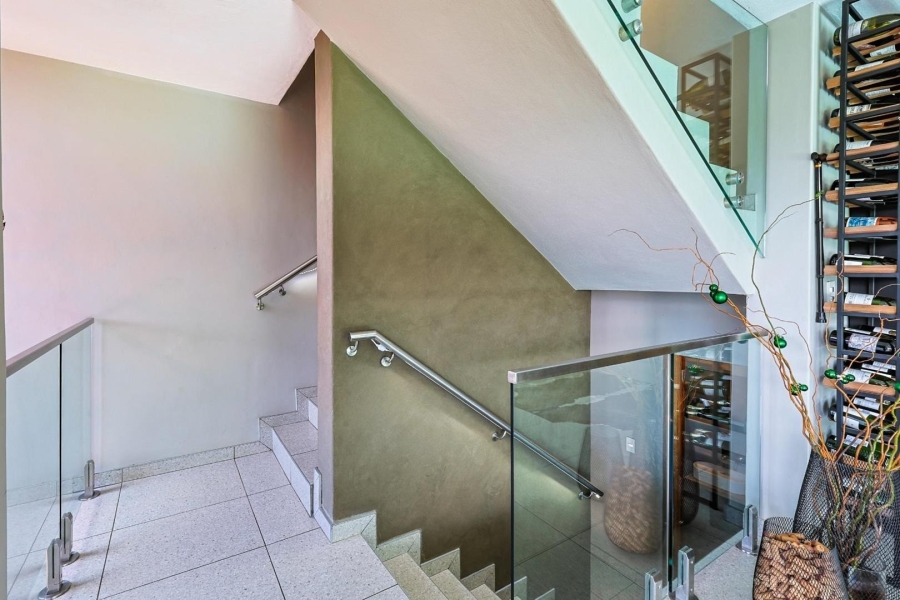 3 Bedroom Property for Sale in Waterkloof Ridge Gauteng