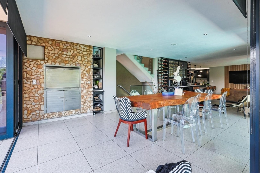 3 Bedroom Property for Sale in Waterkloof Ridge Gauteng