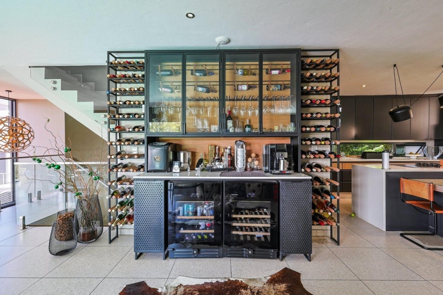 3 Bedroom Property for Sale in Waterkloof Ridge Gauteng