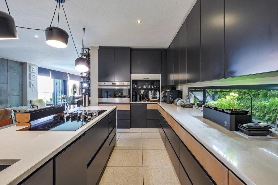 3 Bedroom Property for Sale in Waterkloof Ridge Gauteng