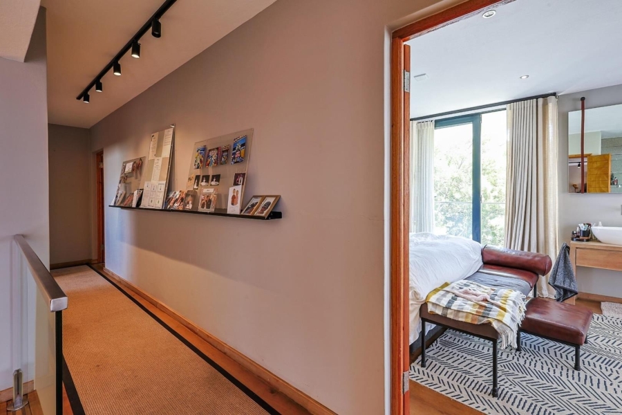 3 Bedroom Property for Sale in Waterkloof Ridge Gauteng