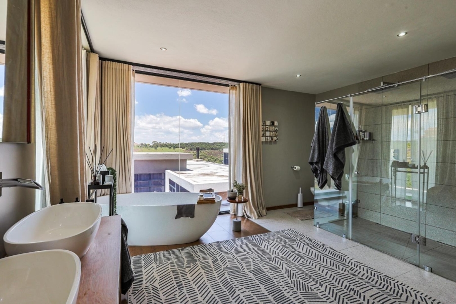 3 Bedroom Property for Sale in Waterkloof Ridge Gauteng