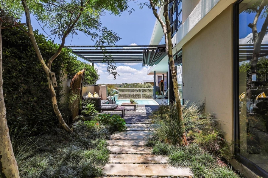 3 Bedroom Property for Sale in Waterkloof Ridge Gauteng