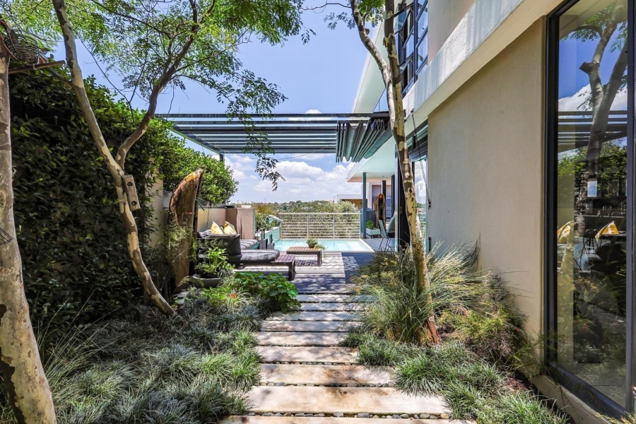 3 Bedroom Property for Sale in Waterkloof Ridge Gauteng