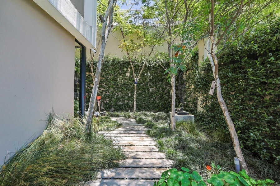 3 Bedroom Property for Sale in Waterkloof Ridge Gauteng