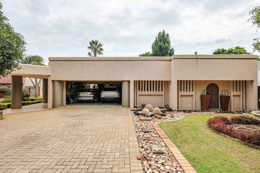 3 Bedroom Property for Sale in Silver Lakes Gauteng