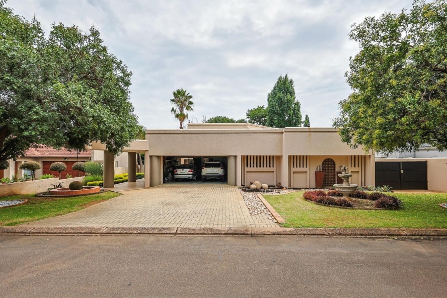 3 Bedroom Property for Sale in Silver Lakes Gauteng