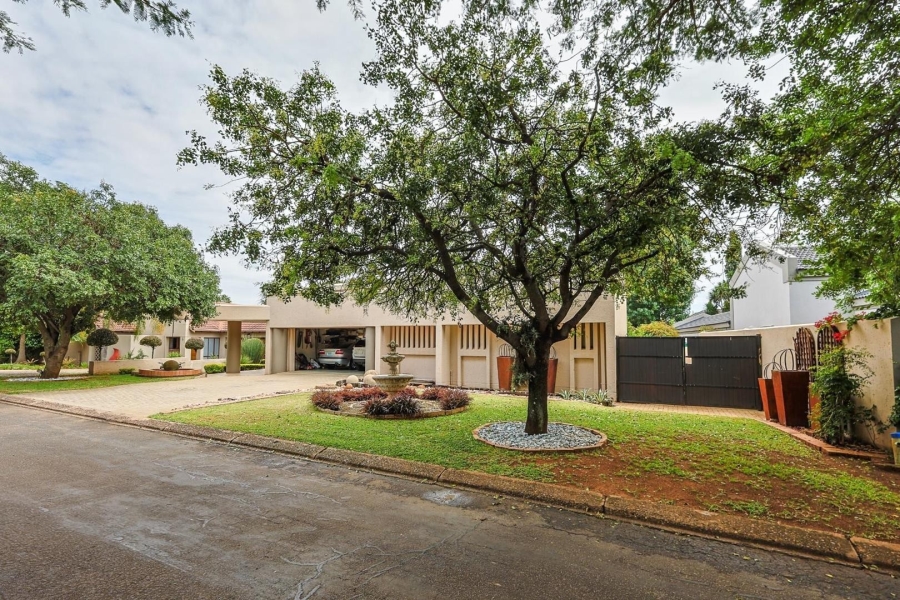 3 Bedroom Property for Sale in Silver Lakes Gauteng