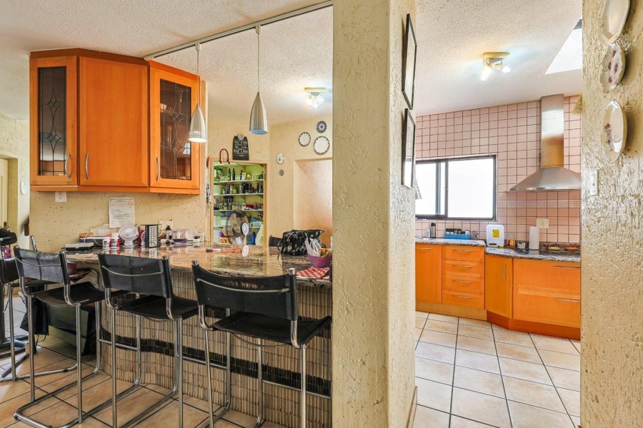 3 Bedroom Property for Sale in Silver Lakes Gauteng