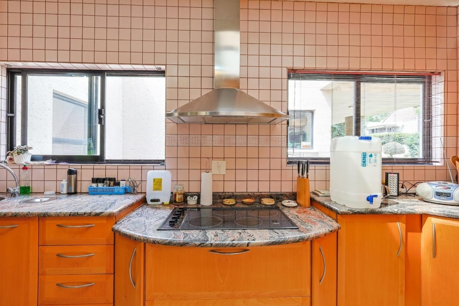 3 Bedroom Property for Sale in Silver Lakes Gauteng