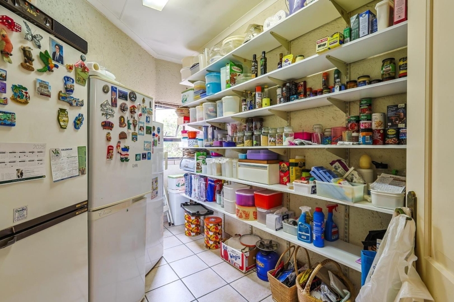 3 Bedroom Property for Sale in Silver Lakes Gauteng