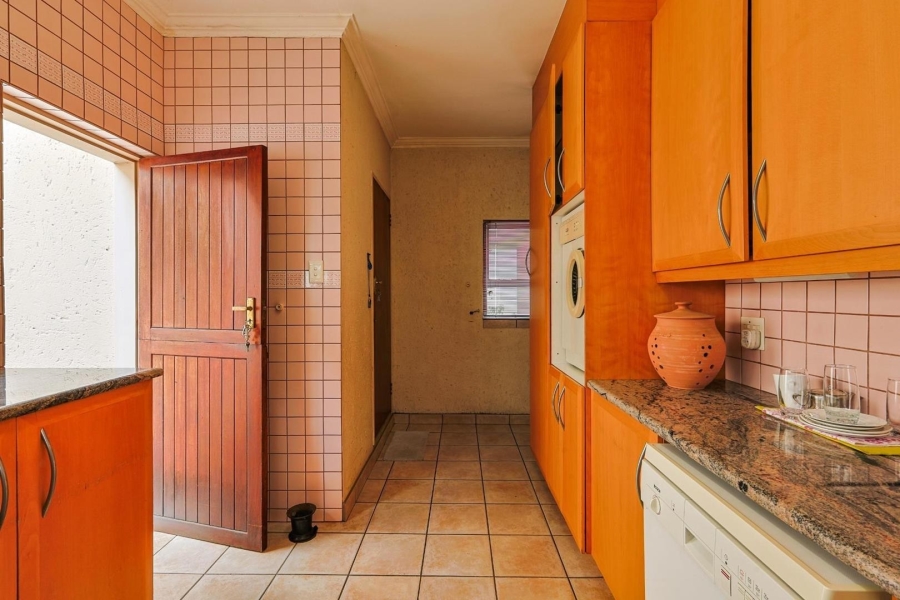 3 Bedroom Property for Sale in Silver Lakes Gauteng