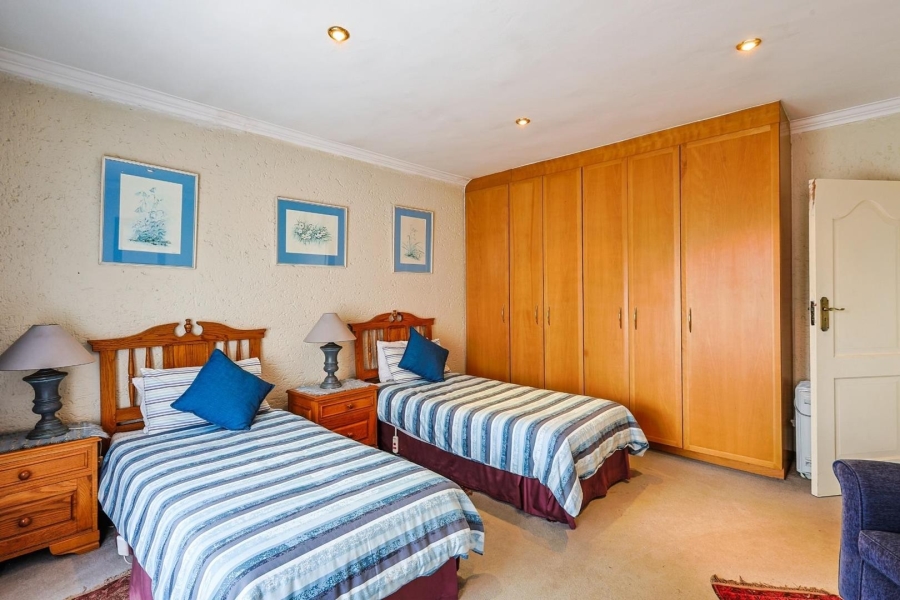 3 Bedroom Property for Sale in Silver Lakes Gauteng