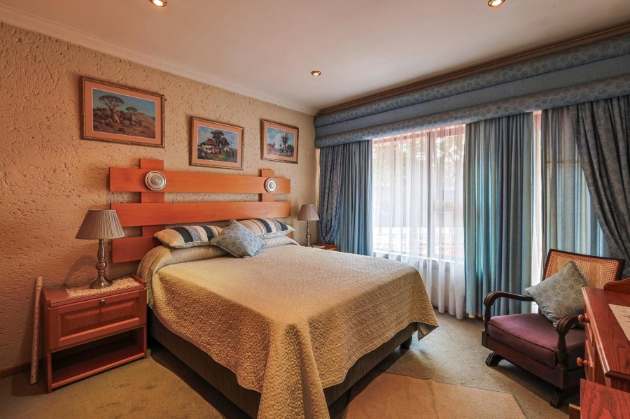 3 Bedroom Property for Sale in Silver Lakes Gauteng