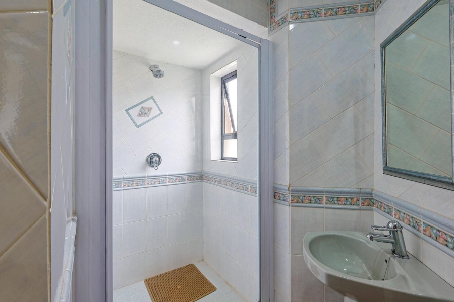 3 Bedroom Property for Sale in Silver Lakes Gauteng