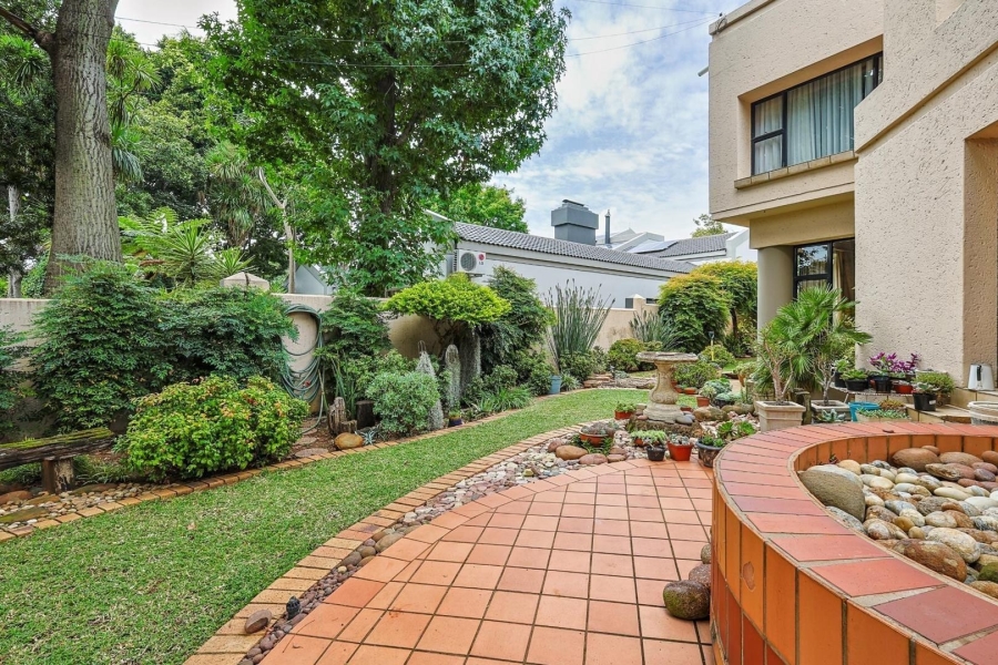 3 Bedroom Property for Sale in Silver Lakes Gauteng