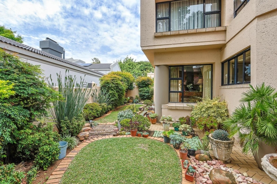 3 Bedroom Property for Sale in Silver Lakes Gauteng