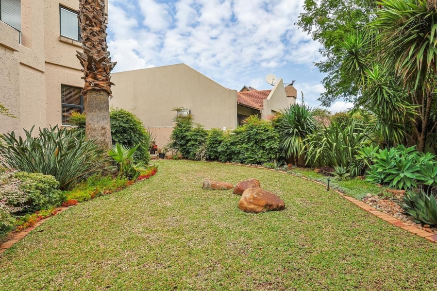 3 Bedroom Property for Sale in Silver Lakes Gauteng