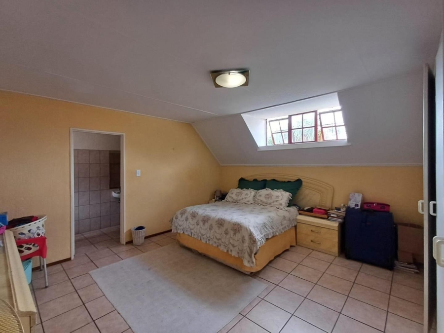 3 Bedroom Property for Sale in Equestria Gauteng