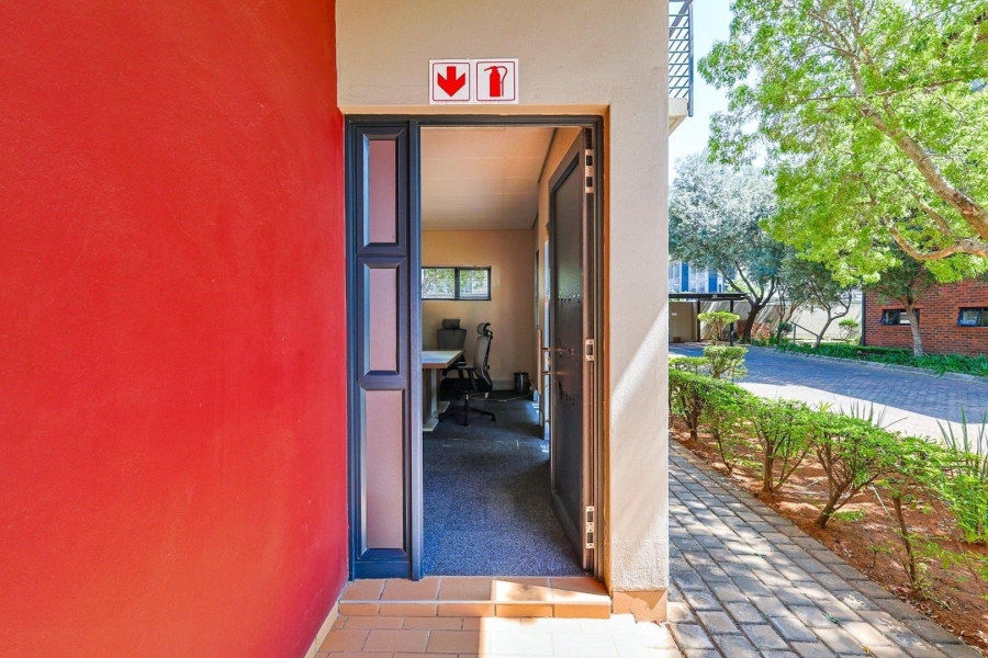 Commercial Property for Sale in Paradiso Gauteng