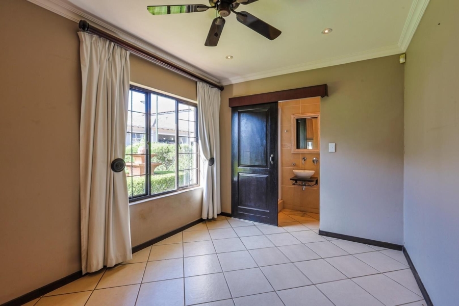 3 Bedroom Property for Sale in Olympus AH Gauteng