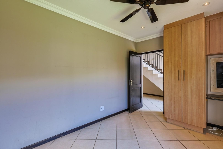 3 Bedroom Property for Sale in Olympus AH Gauteng