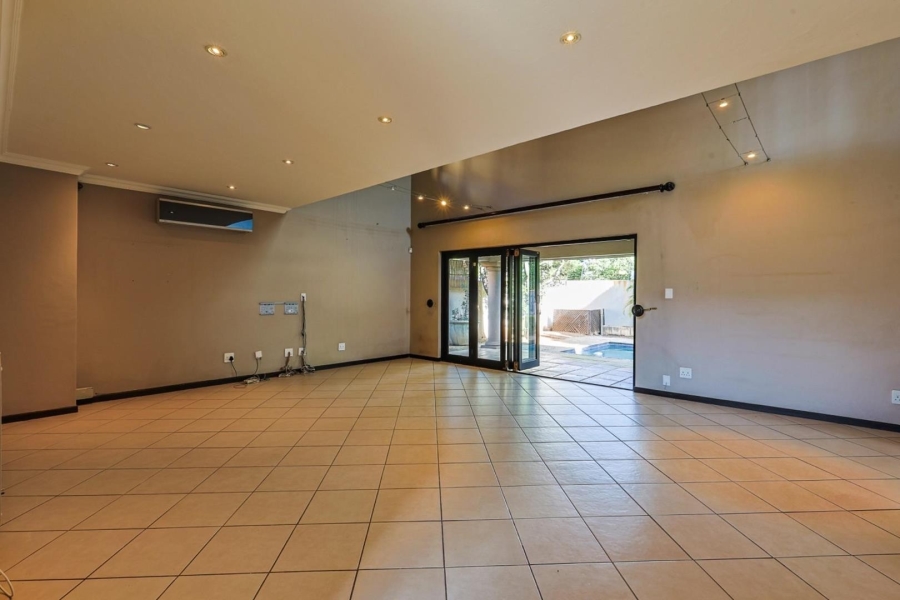 3 Bedroom Property for Sale in Olympus AH Gauteng